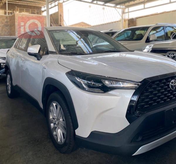 تۆیۆتا کۆرۆلا کرۆس 2025  بۆ فرۆشتن لە عێراق -  بەغداد